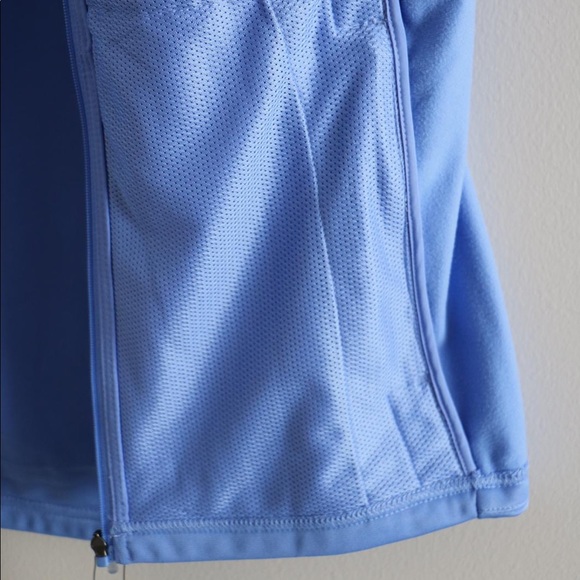 Nike Women's Essential Periwinkle Running Vest - Picture 4 of 8